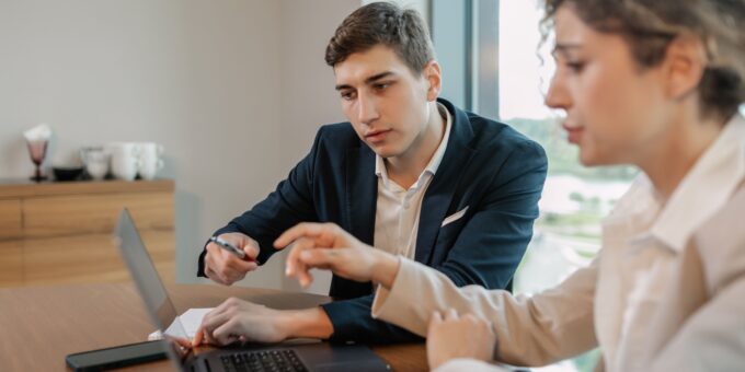 how to use persuasion techniques to boost sales performance