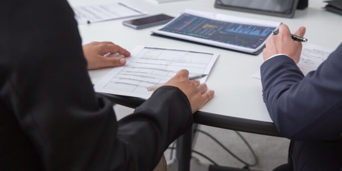 how to use strategic negotiation to maximize business profits