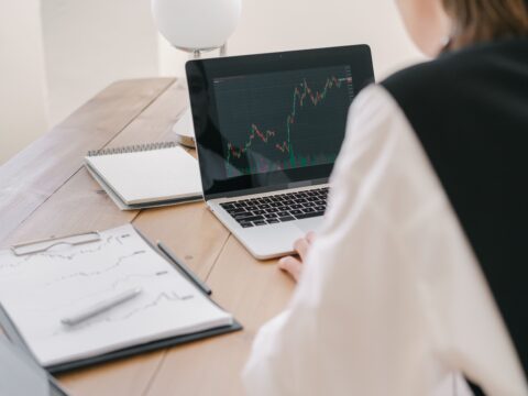 how to avoid common investment mistakes that destroy your wealth