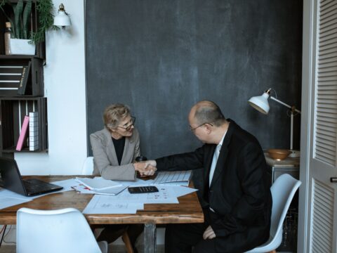 how to use strategic negotiation to maximize business profits