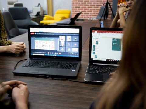 how to build a remote business team for your startup